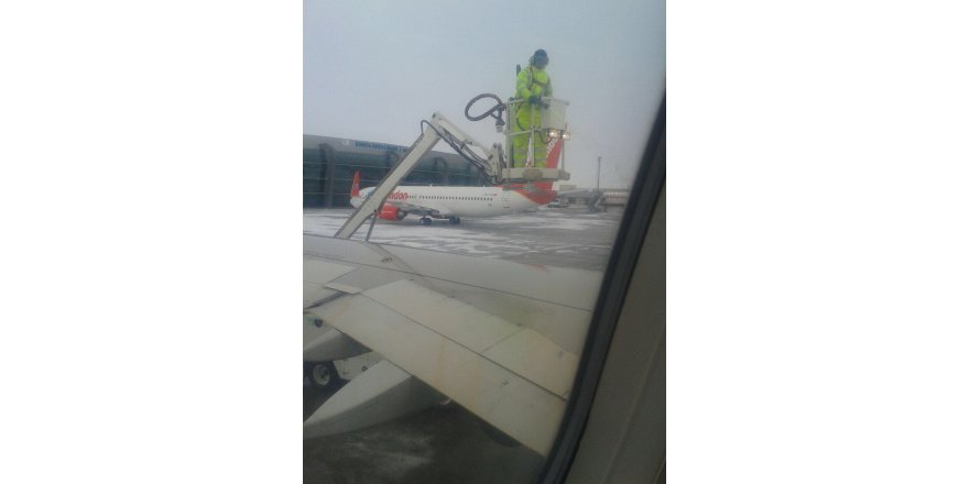 Konya Havalimanı'nda uçaklara iptal önlemi