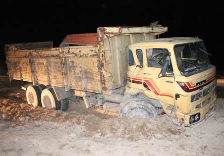 Öğrenci servisi ile kamyon çarpıştı: 18 yaralı