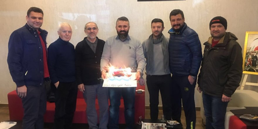 Süleyman Terlemez’e sürpriz doğum günü