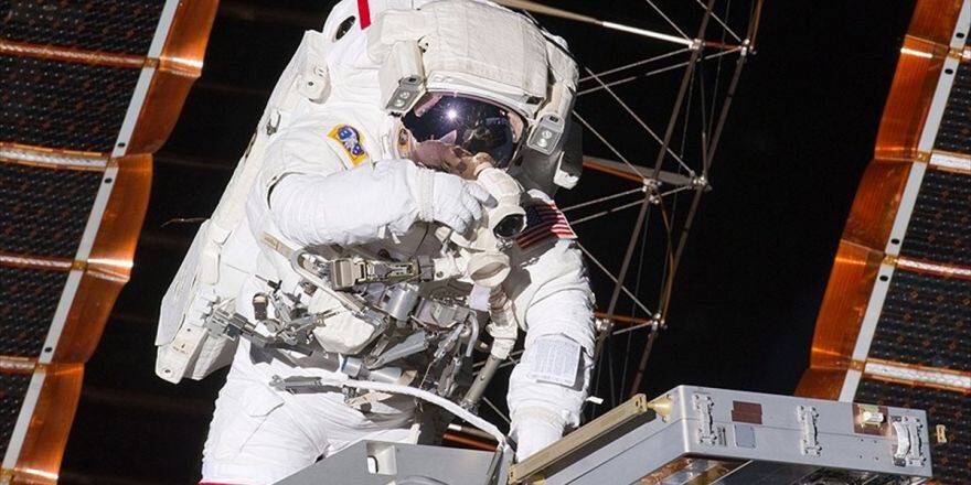 Beyin Uzayda Değişime Uğruyor