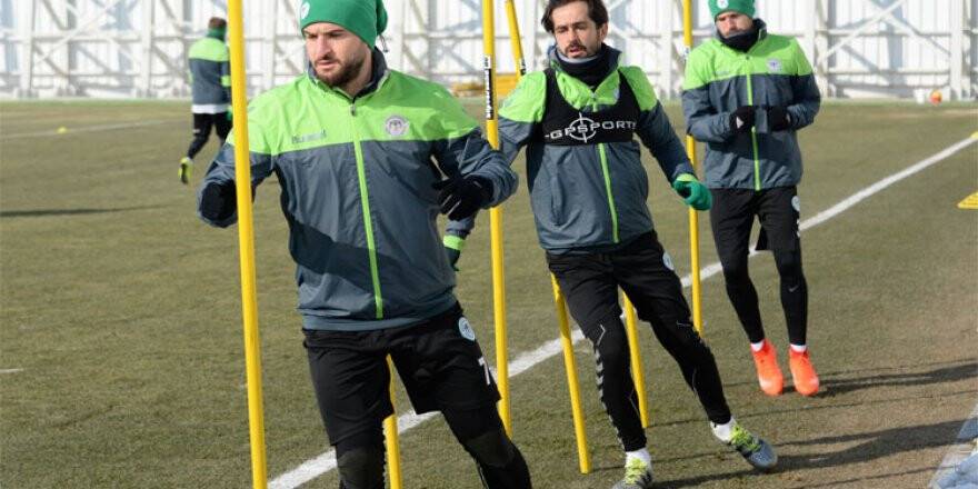 Konyaspor’da kupa mesaisi sürüyor