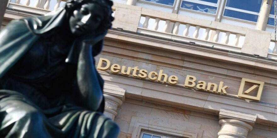 Deutsche Bank'tan Gazetelere "Özür" İlanı