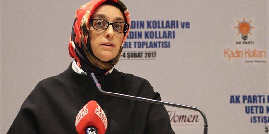 Ak Parti'li Kadınlar Referandum Programını Belirledi