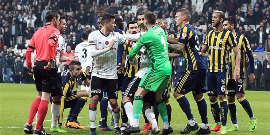 PFDK, Beşiktaş ve Fenerbahçe'ye Ceza Yağdırdı