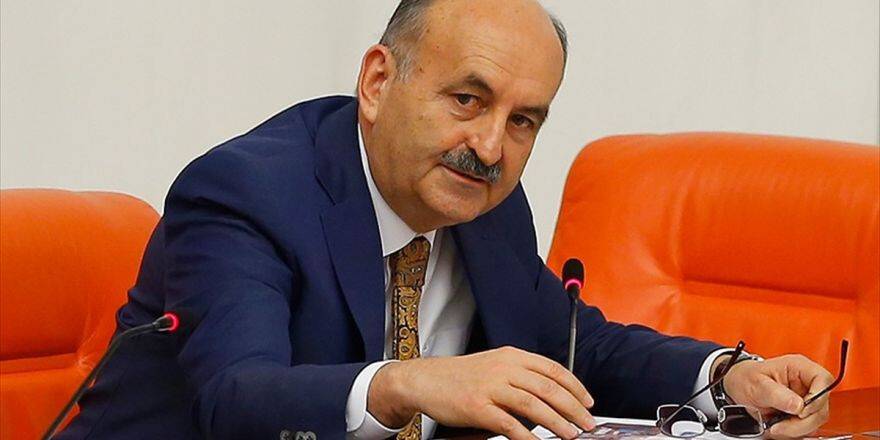 Bakan Müezzinoğlu: Kamu Kurumlarında 43 Bin 151 Engelli Memur Çalışıyor