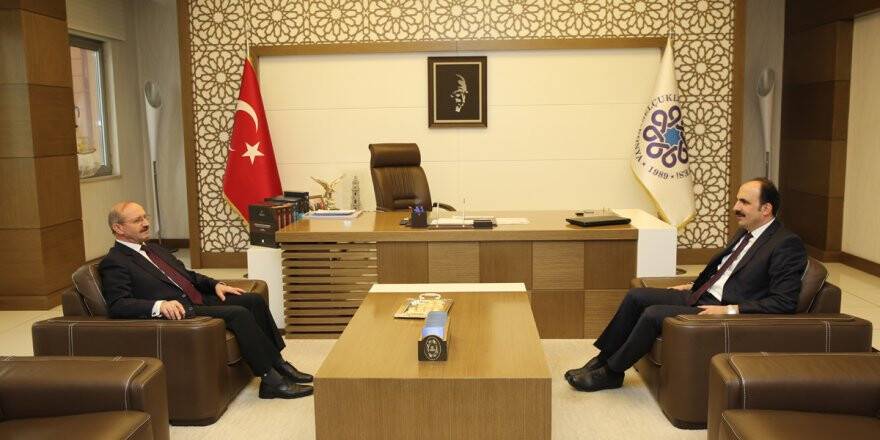 AHMET SORGUN’DAN UĞUR İBRAHİM ALTAY’A ZİYARET