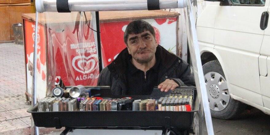 Engellinin çalınan akülü aracı bulunarak teslim edildi