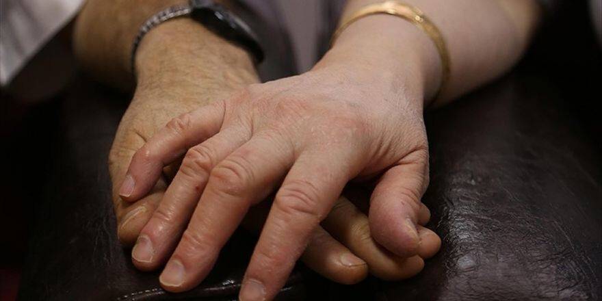 'Alzaymırı Fark Etmekte Geç Kalmayın'