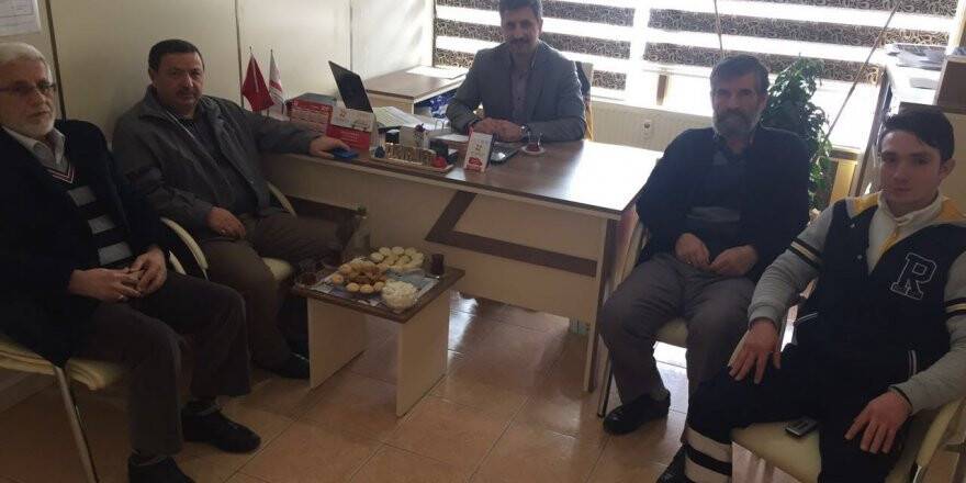 MEYDANDER Başkan ve Yönetimi Dermed Ambulansta