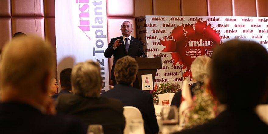 Dışişleri Bakanı Mevlüt Çavuşoğlu: Hollanda Maslahatgüzarını Kulağından Tutup Hücreye Atardık
