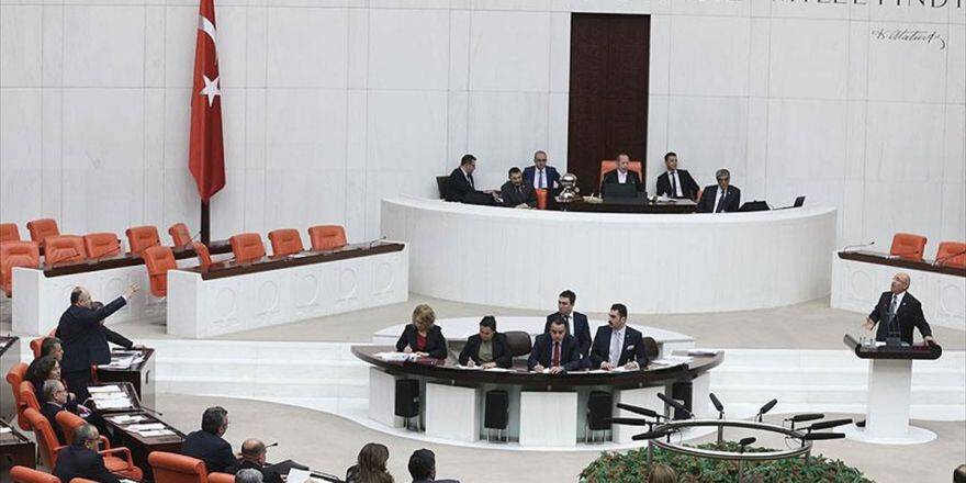 Tbmm Genel Kurulu Çalışmalarına 18 Nisan'a Kadar Ara Verdi