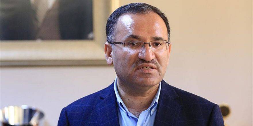 Adalet Bakanı Bozdağ: 'Hayır' Sonucu Çıkması İçin Büyük Bir Çaba İçerisindeler