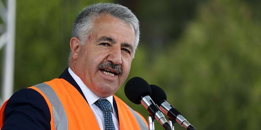Bakan Arslan'dan Doğu Karadeniz'e Tren Müjdesi