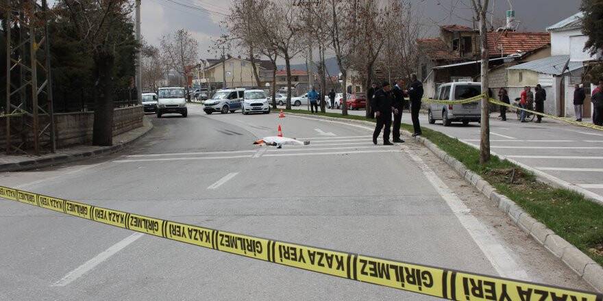 Konya'da Kamyonun Çarptığı 5 Yaşındaki Çocuk Öldü