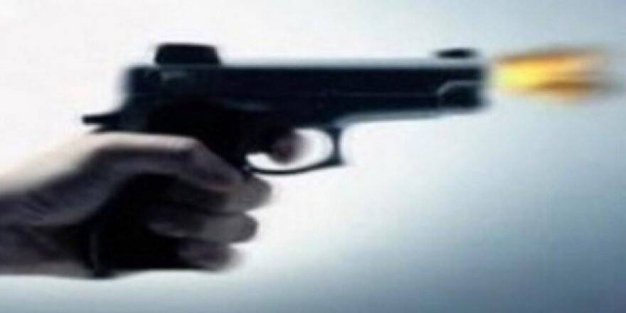 Konya'da "maganda kurşunu" ile yaralandı