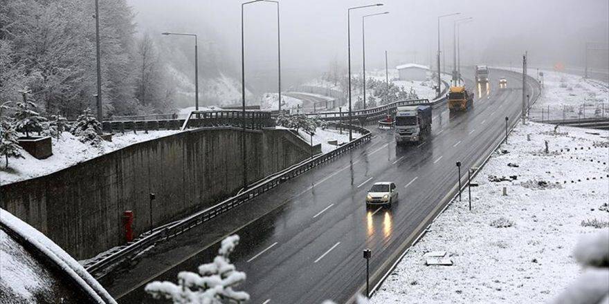 Bolu'da Yoğun Kar Yağışı