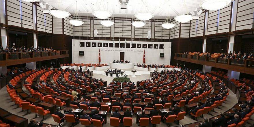 Tbmm 23 Nisan Pazar Günü Özel Gündemle Toplanacak