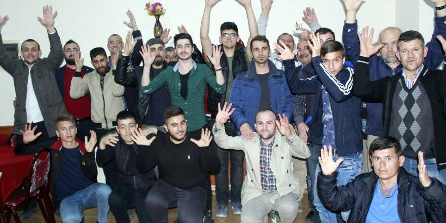 İşitemeyenlerin kulağı oluyor