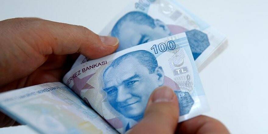 Yaşlı ve engellilerin yüzü desteklerle güldü