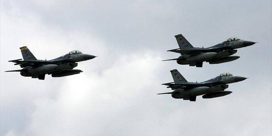 Çukurca Kırsalına Ve Zap Bölgesine Hava Harekatı