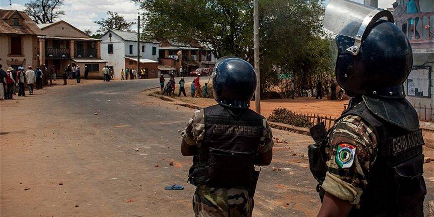 Madagaskar'da 16 Kur'an Kursu Kapatılacak