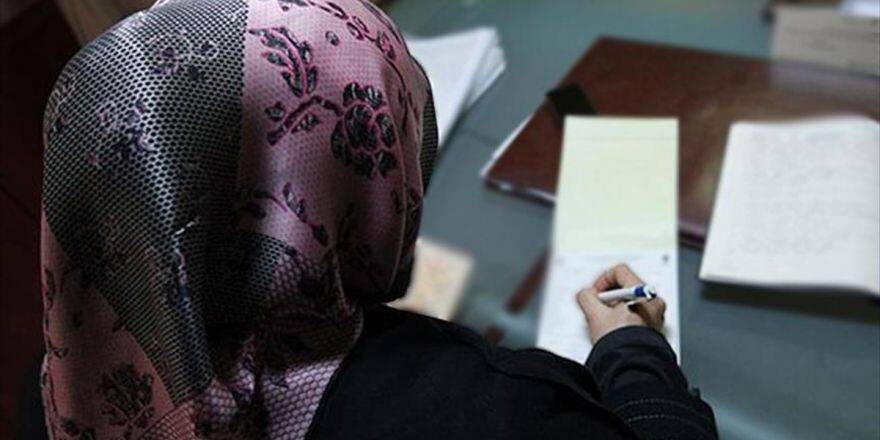 Almanya'da Başörtülüler Ayrımcılığa Uğruyor