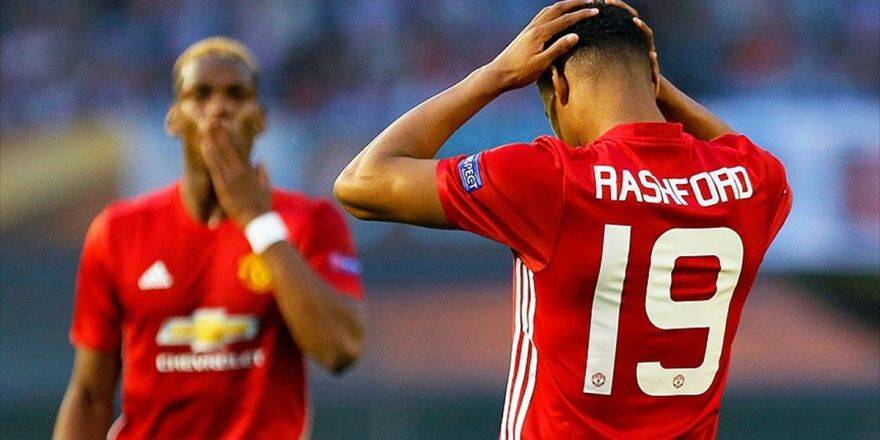 Manchester United Deplasmanda Galip
