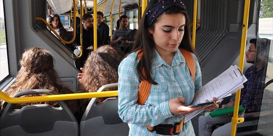 'Ayakta Yolculuk' İçin Güvenlik Kemeri
