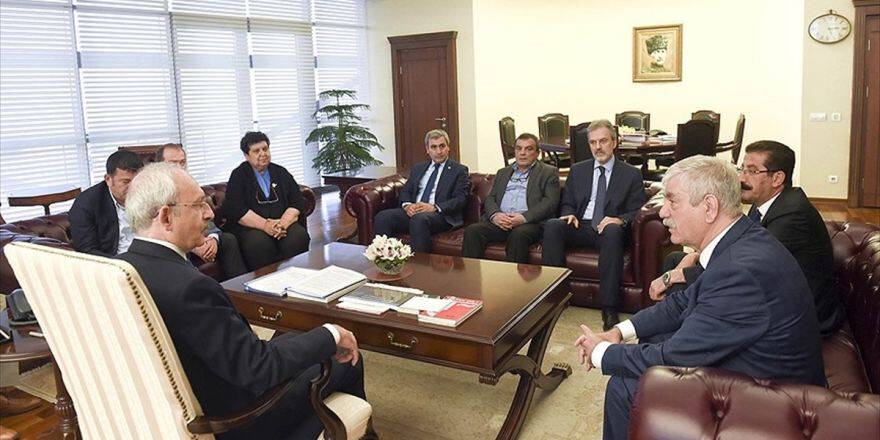 Kılıçdaroğlu Sendika Ve Birlik Başkanlarını Kabul Etti