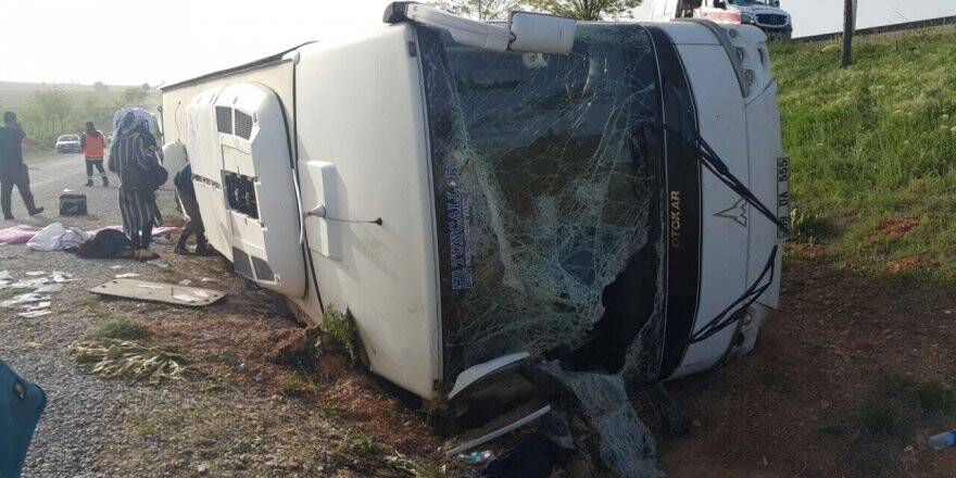 Konya'da Otobüs Devrildi: 20 Yaralı