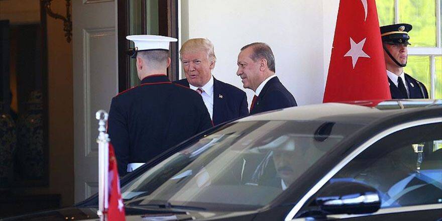 Cumhurbaşkanı Erdoğan, Trump Tarafından Resmi Törenle Karşılandı