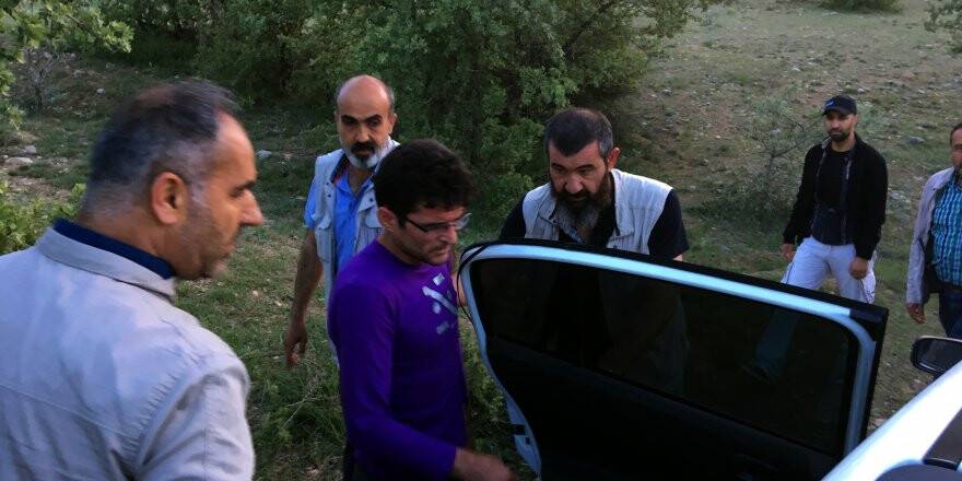 Kızını rehin almıştı, tutuklandı