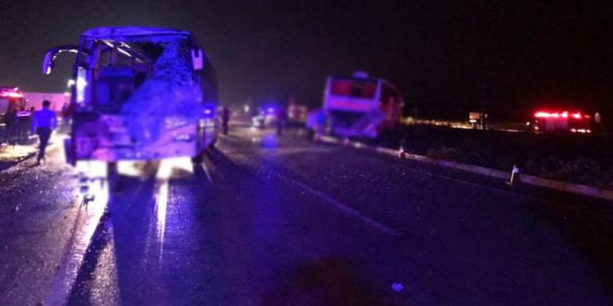 Afyonkarahisar'da yolcu otobüsleri çarpıştı: 40 yaralı