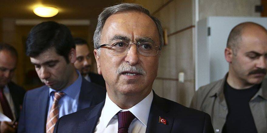 Komisyon Başkanı Petek Raporlarını Savundu