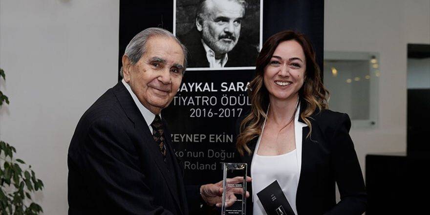 'Baykal Saran' Ödülü Zeynep Ekin Öner'in