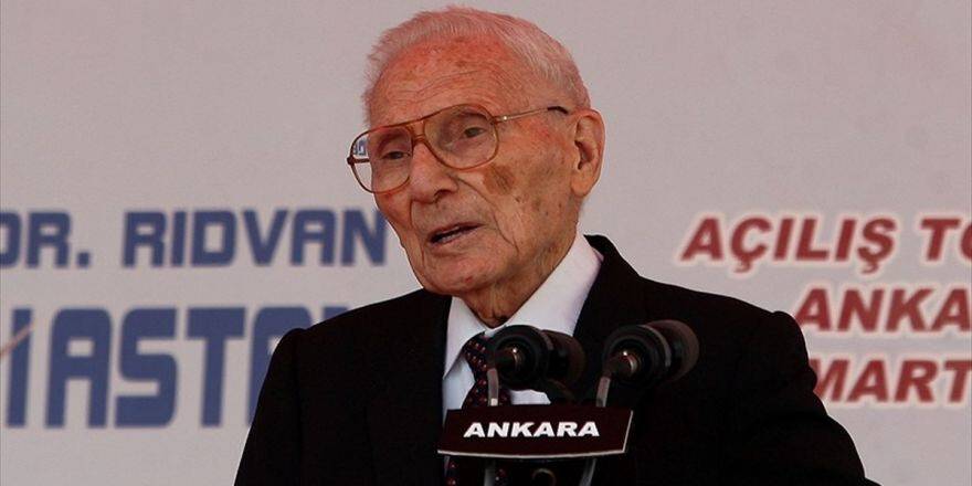Dünyaca Ünlü Türk Hekim Prof. Dr. Ege Vefat Etti