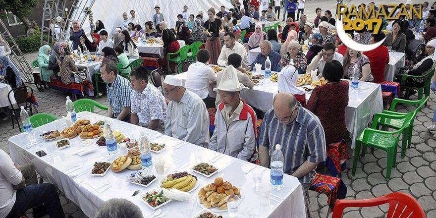 Kırgızistan’da Ramazan Coşkusu