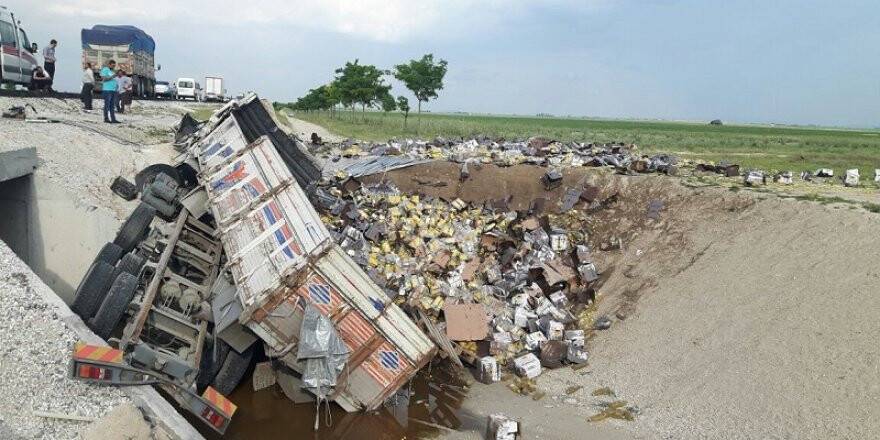 Konya'da Sıvı Yağ Yüklü Kamyon Devrildi: 1 ölü
