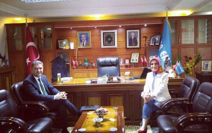 Müdür Metin Esatoğlu’nun konuğu var