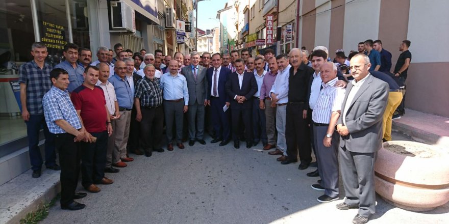 AK Parti Seydişehir Teşkilatı Bayramlaştı