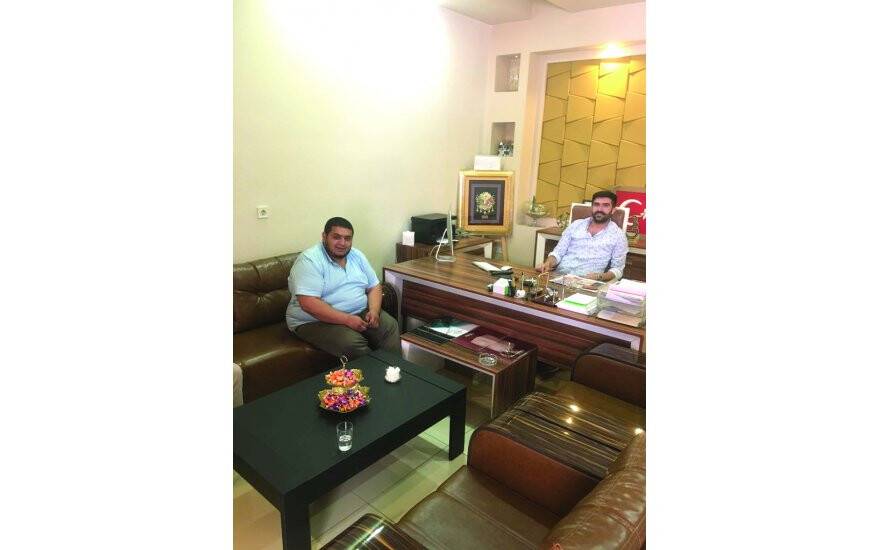 İSMAİL KULA İLE MEHMET ÜNAL’IN BAYRAM MUHABBETİ