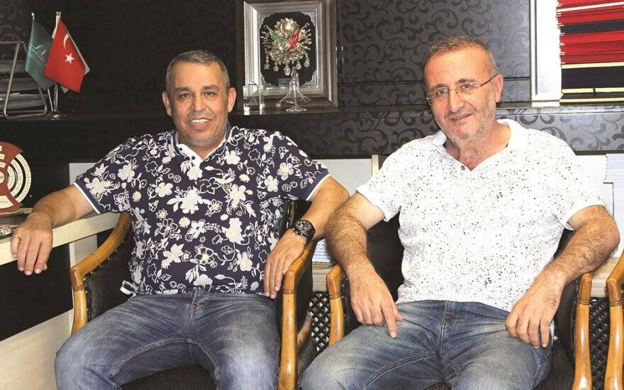 MUSTAFA KARAMERCAN İLE  ALİ ULU’NUN  BAYRAM SOHBETİ