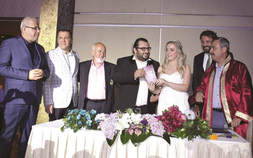 Emrah Yılmaz dünya evine girdi