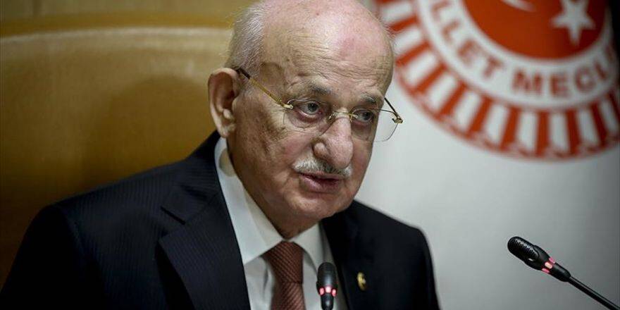 Tbmm Başkanı Kahraman: 15 Temmuz Gecesi Meclis'te Hiçbir Parti, Görüş, Rozet Yoktu