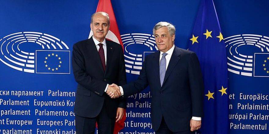 Kurtulmuş, 'Avrupa'nın Kalbinde' 15 Temmuz'u Anlattı