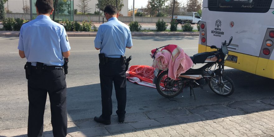 Konya'da Motosiklet, Belediye Otobüsüne Çarptı: 1 Ölü