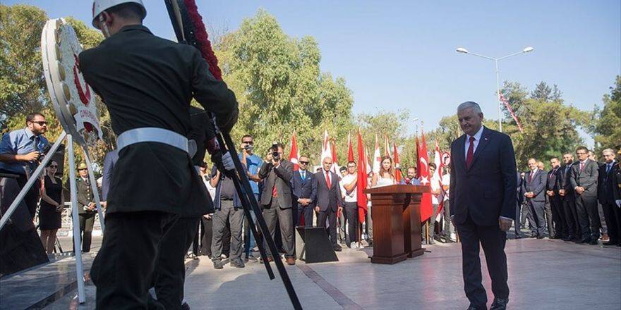 Kıbrıs Barış Harekatı'nın 43. Yıl Dönümü Kutlanıyor