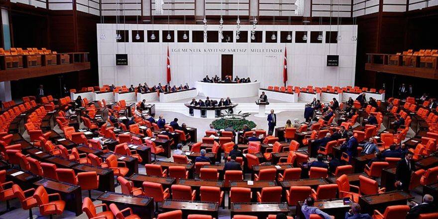 İçtüzük Teklifinin 2. Bölümünde Yer Alan 5 Madde Kabul Edildi