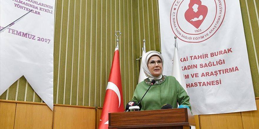 Emine Erdoğan: Sezaryen İle Doğumu Yüzde 15'ler İndirmek İçin Seferberlik Başlatmalıyız