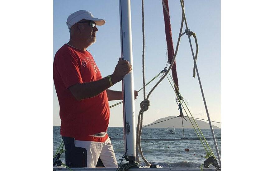 Ahmet Keresteci ufka yelken açmış